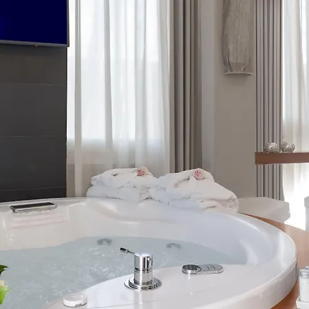 Hotel Metropolis