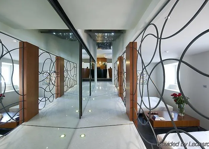 Metropolis 4* Rome