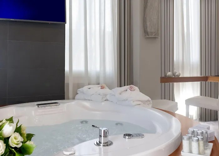 Hotel Metropolis 4*